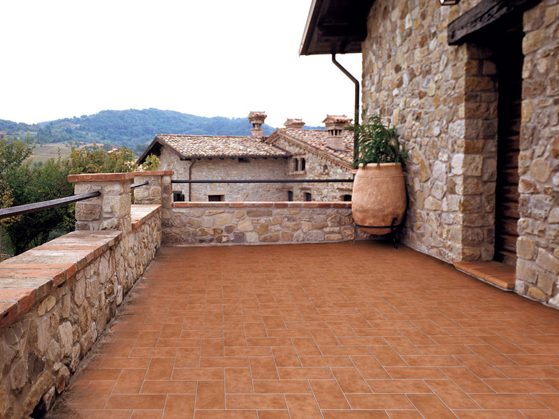 Monoplatten Domus Linea