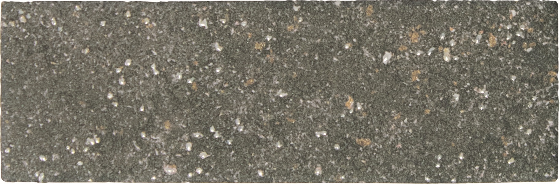 135316 SD M Nero Matt 5x15 DNA Tiles