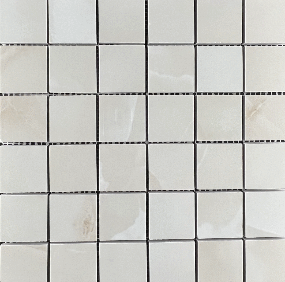 Mosaic Prizma Crema 300x300 Velsaa
