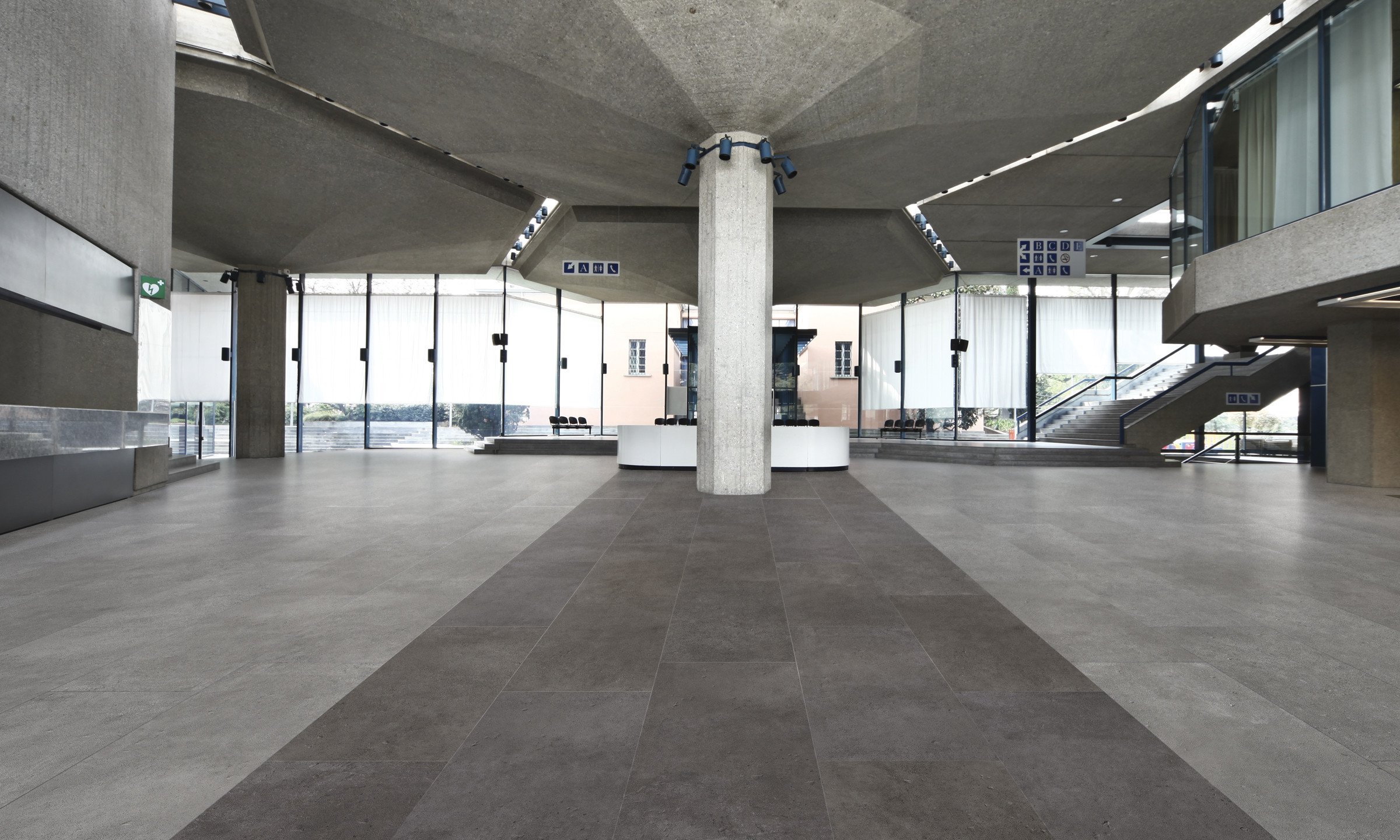 Surface RAK Ceramics