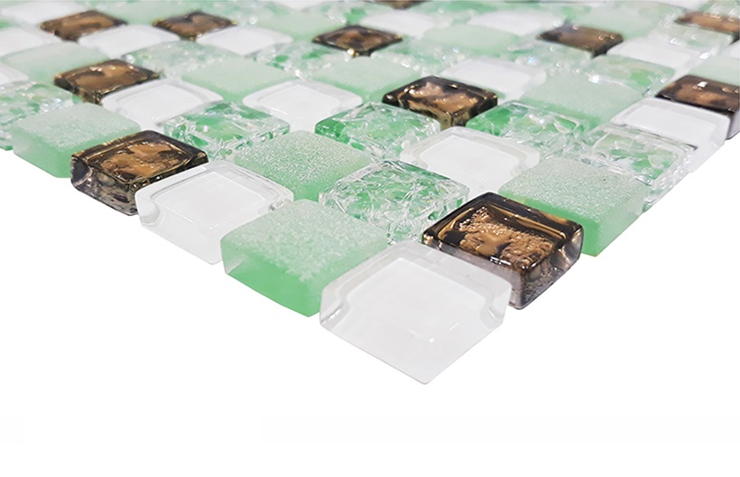 № 2083 микс бирюза-белый-темная бирюза колотая-платина (1.5x1.5) 30x30 Роскошная мозаика фото 8