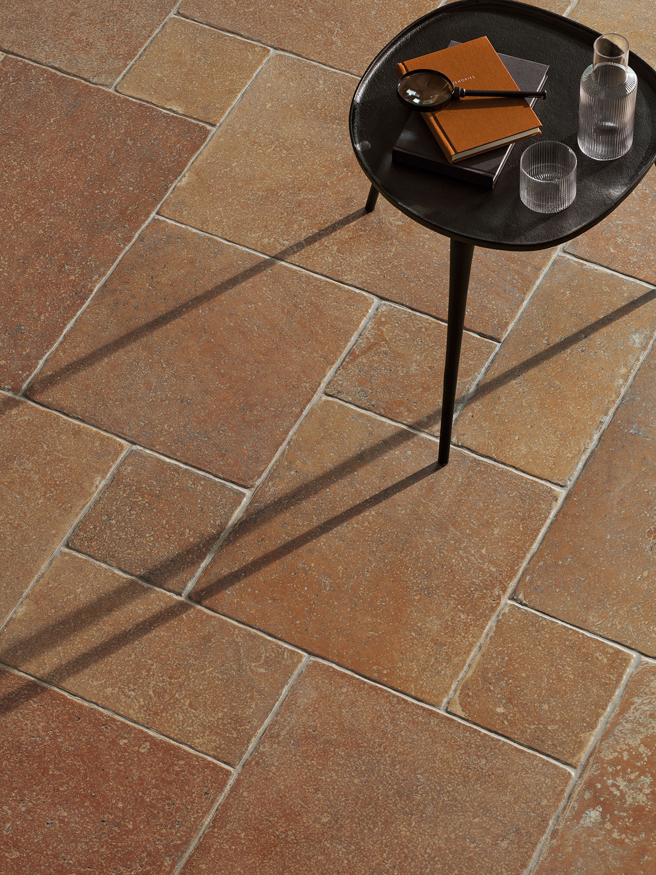 Pomposa Isla Tiles