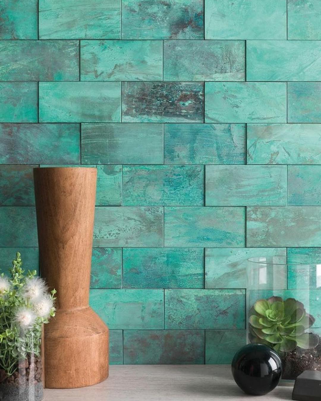 L241715271 Worn Hexagon Verdigris 30x30,5 L'Antic Colonial