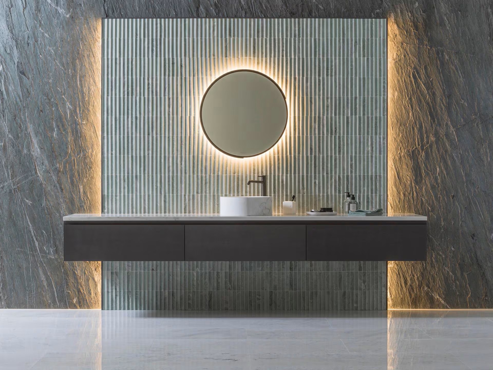 L108052491 Airslate Delhi 120x250x02/04 L'Antic Colonial