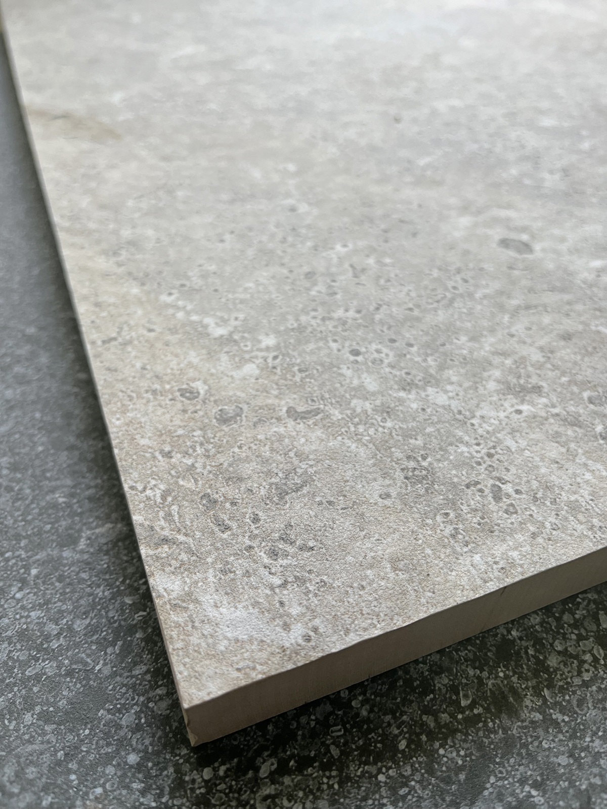 Peter Travertine Light Matt 60x60 Realistik