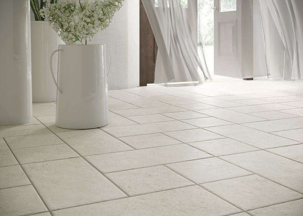 Pave Pierre Sichenia