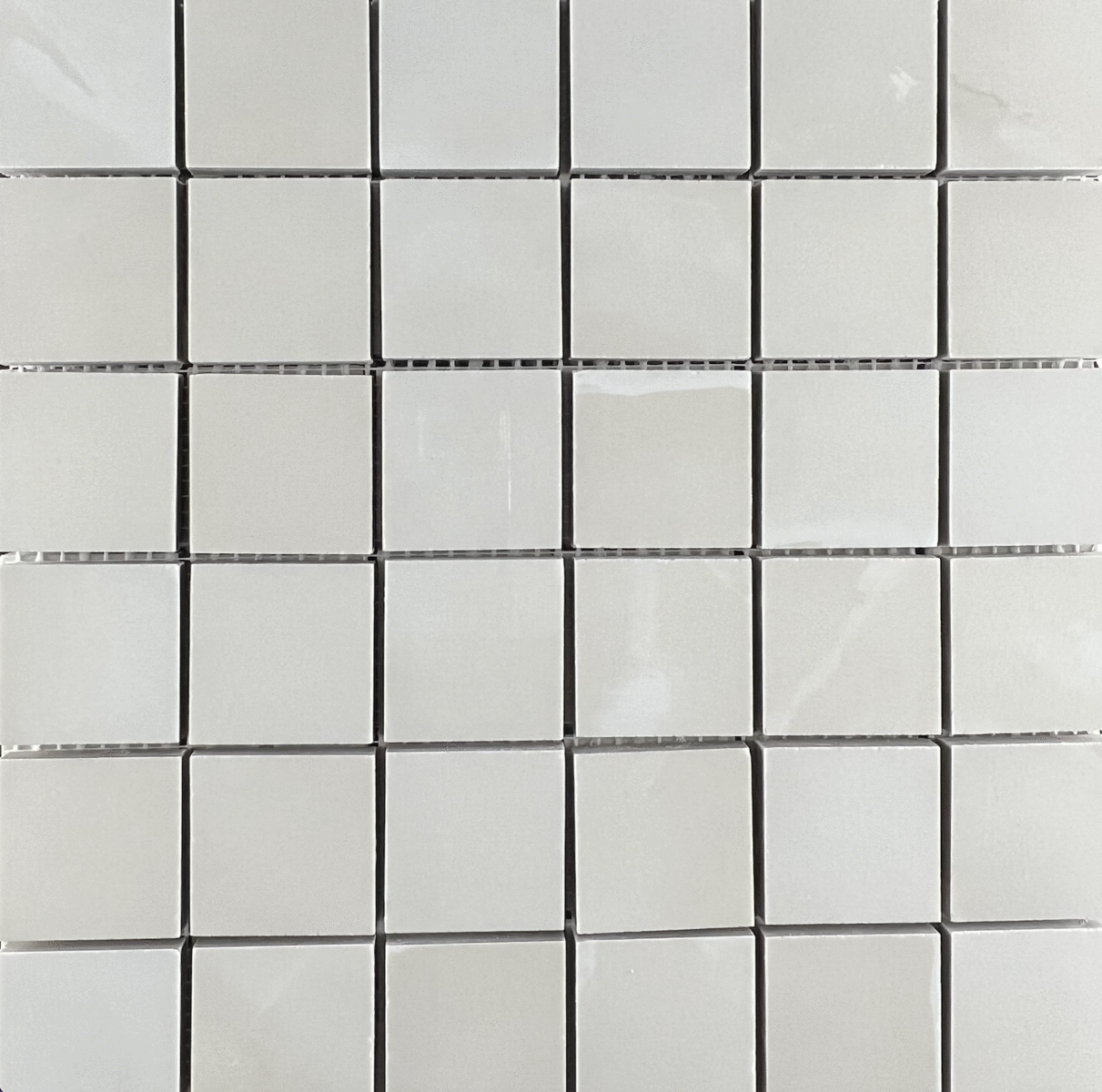 Mosaic Prizma Crema 300x300 Velsaa