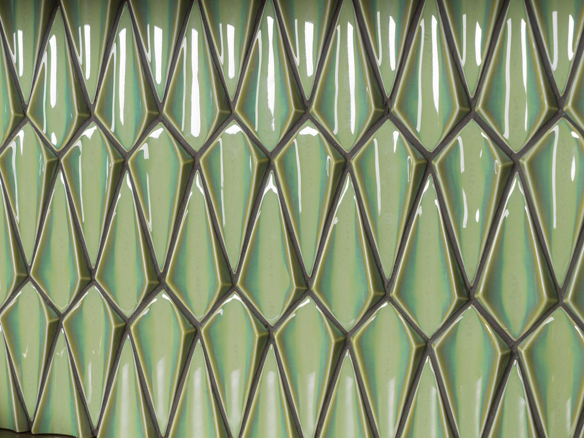 100363572 Tusk Emerald 31х31.5x1.1 L'Antic Colonial