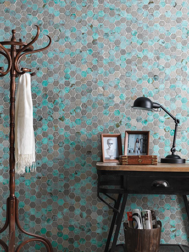 L241715271 Worn Hexagon Verdigris 30x30,5 L'Antic Colonial