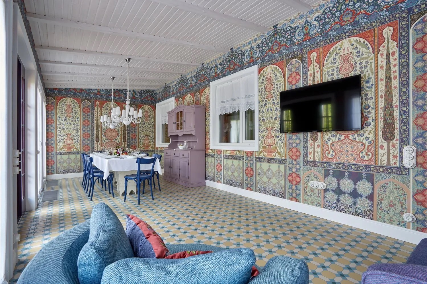 Глория Metlaha