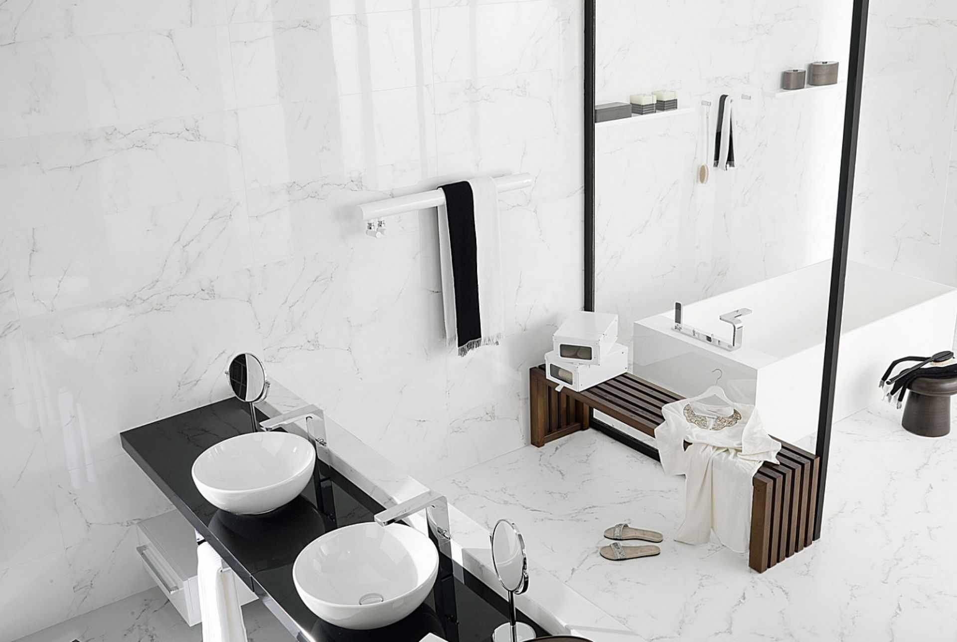 V1440163 Bianco Carrara 33.3x100 Porcelanosa