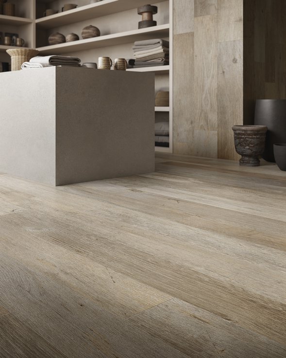 Yorkwood Walnut 20x120 Sant Agostino