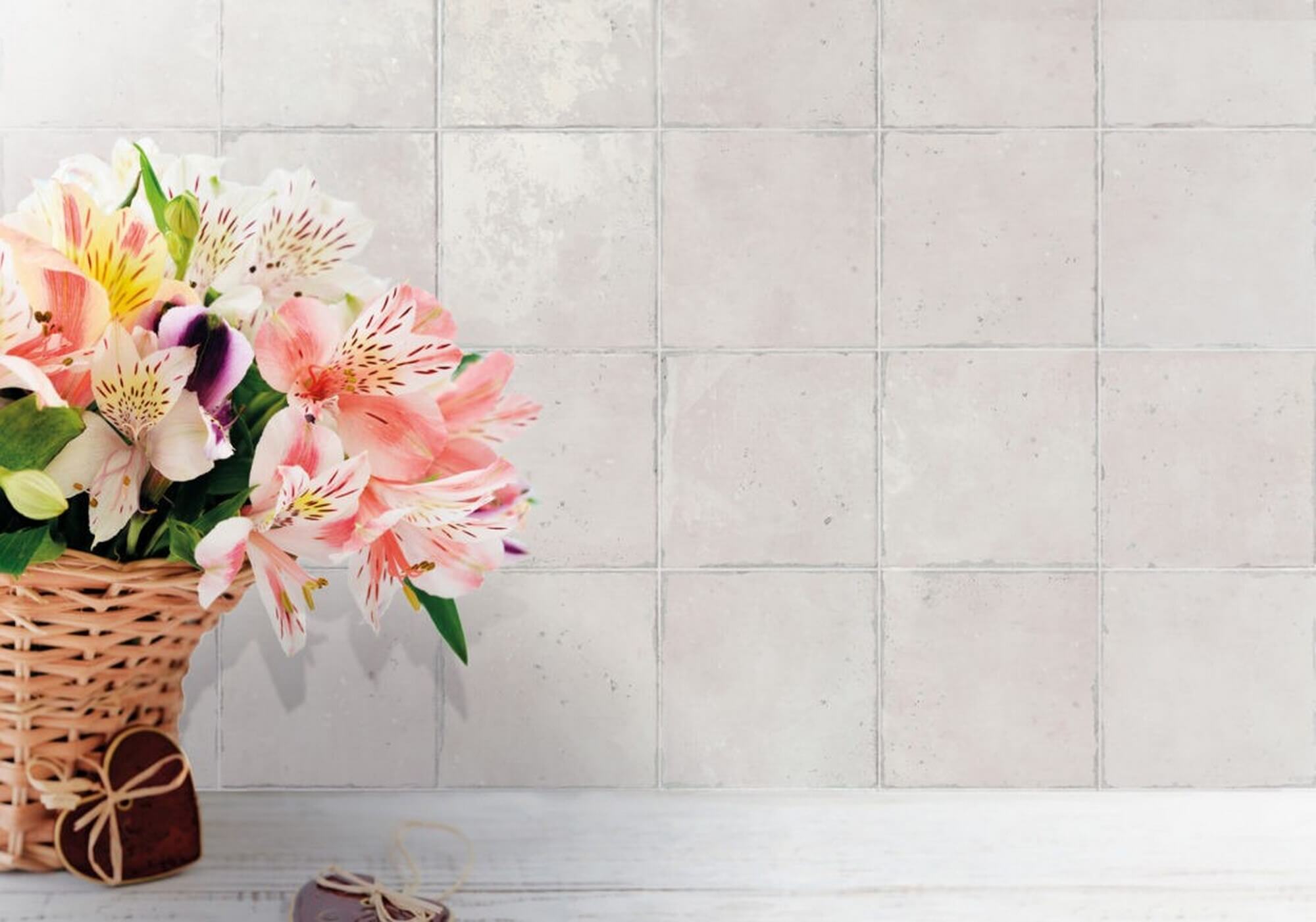 Florentina Lilia White 15x15 Nanda Tiles
