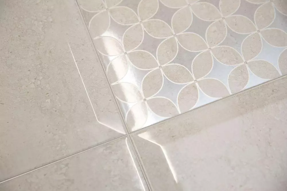 AZ/A013/SG1712 Вставка Туф бежевый светлый матовый 7,7х7,7 Kerama Marazzi