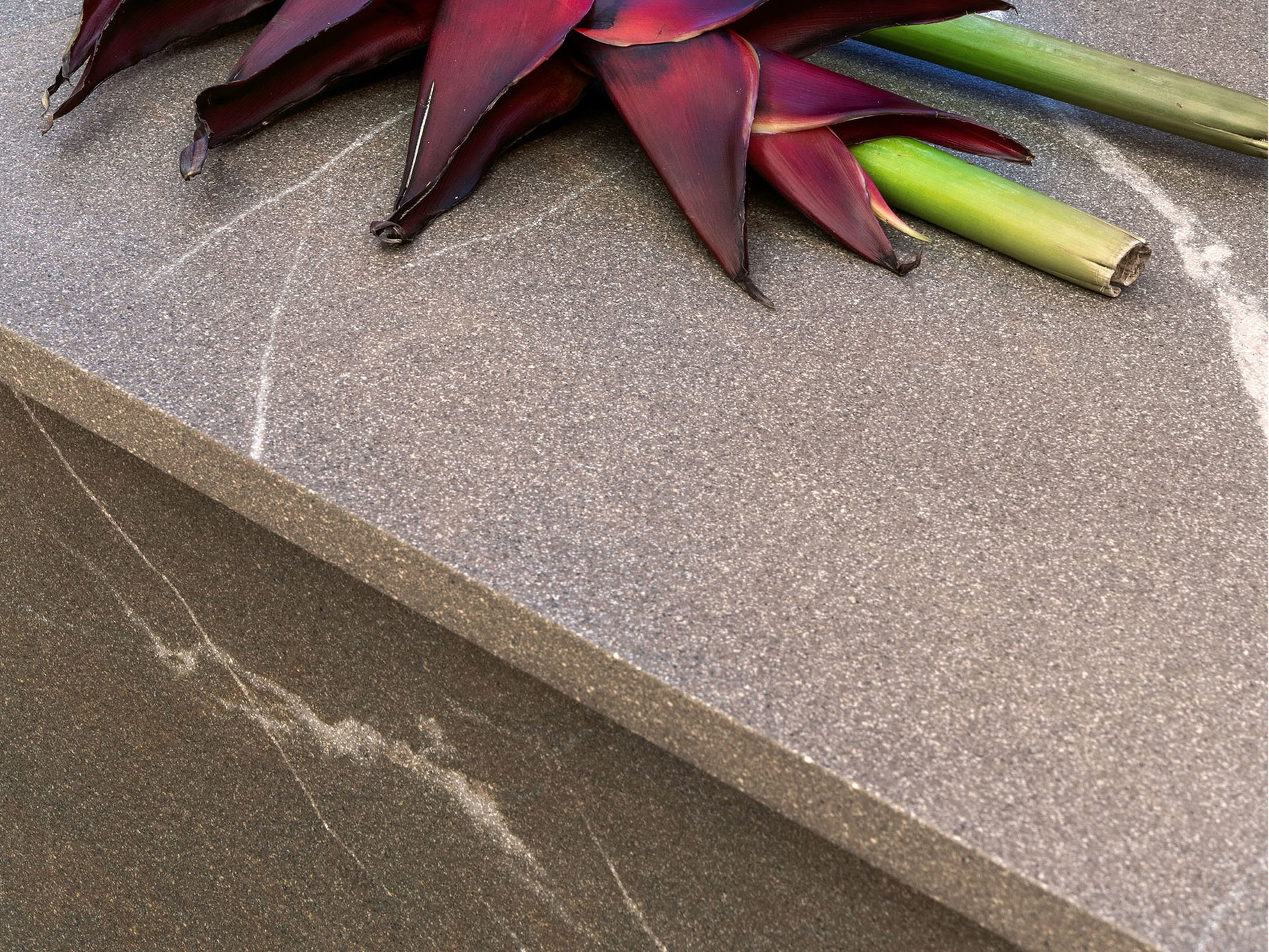 In-Side Laminam