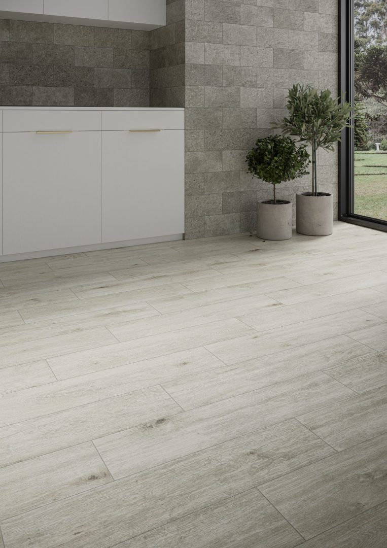 Listria Bianco R9 80x17.5 CERRAD