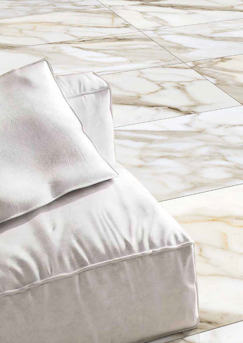 Calacata Royal Tile