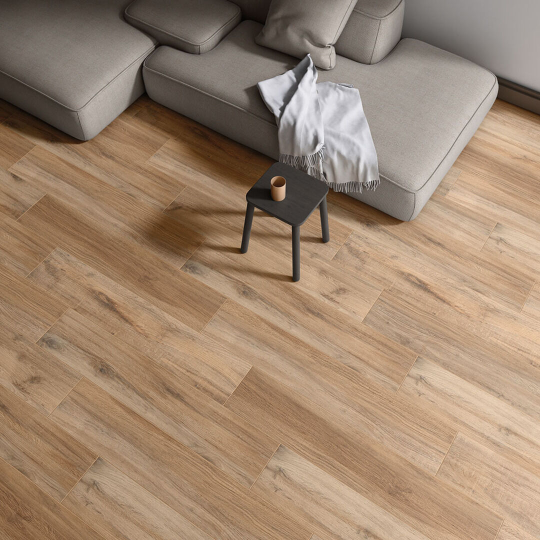 Aston Pine 20x120 Gravita
