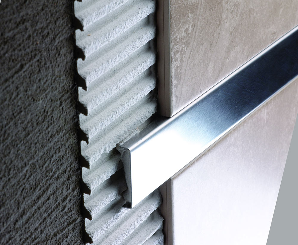 B72141101 Pro-telo Stainless Steel Gloss 25x8x2500 Butech