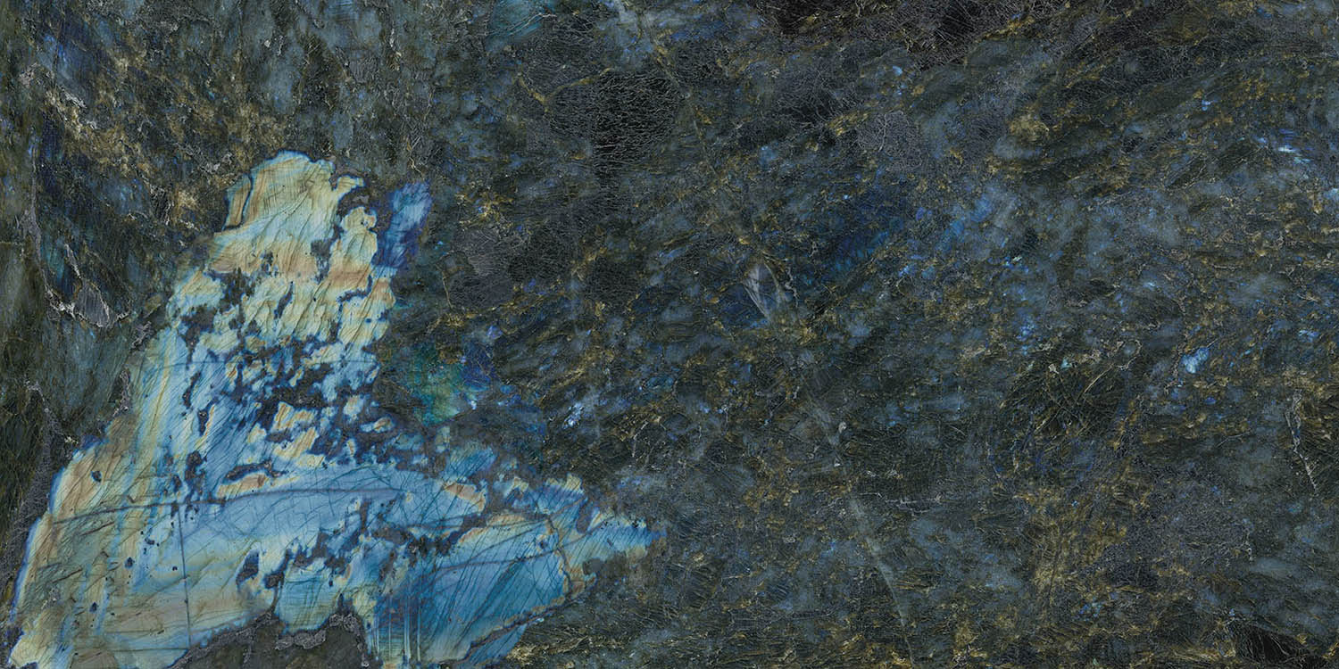 Labradorite Leviglass Blue 60x120 Geotiles