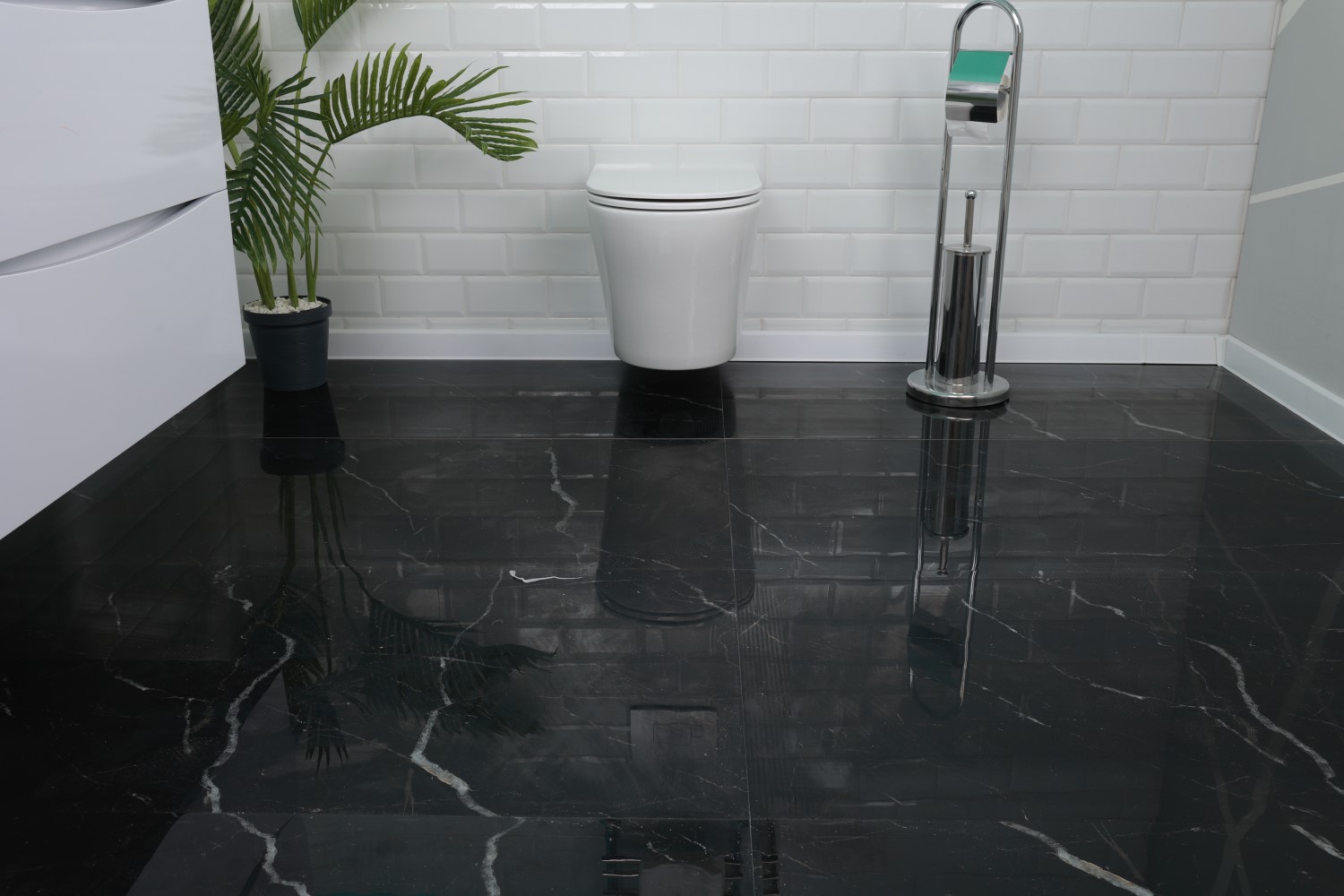 Royal Black Mat 60x60 Realistik фото 14