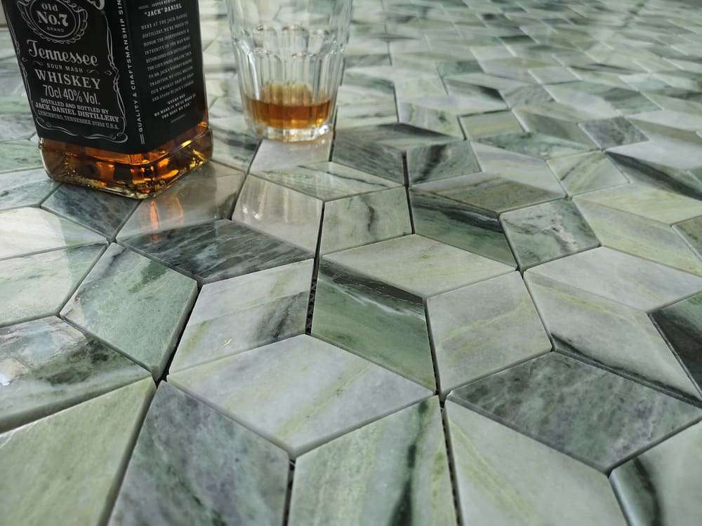Pietrine Onice Jade Bianco POL 2.3x2.3 29.8x29.8 Caramelle Mosaic