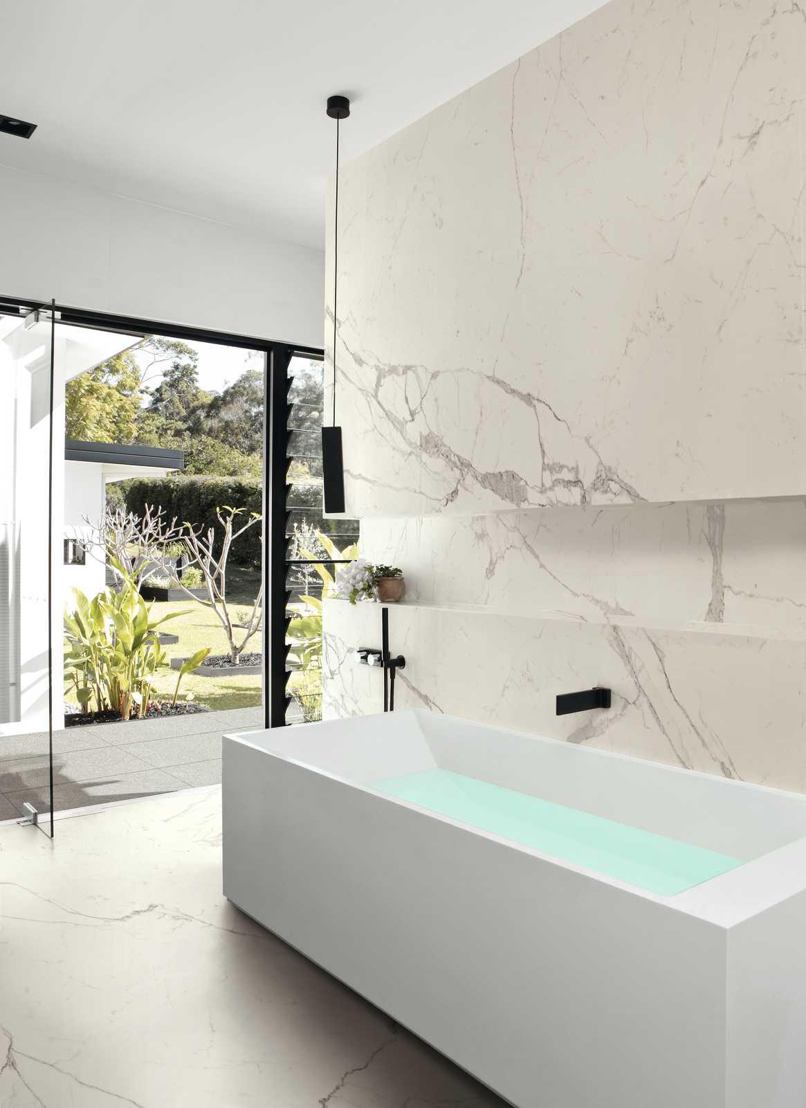 R6RL Maiora Marble Effect Calacatta Oro Glossy Rett 120x240 Ragno Marazzi