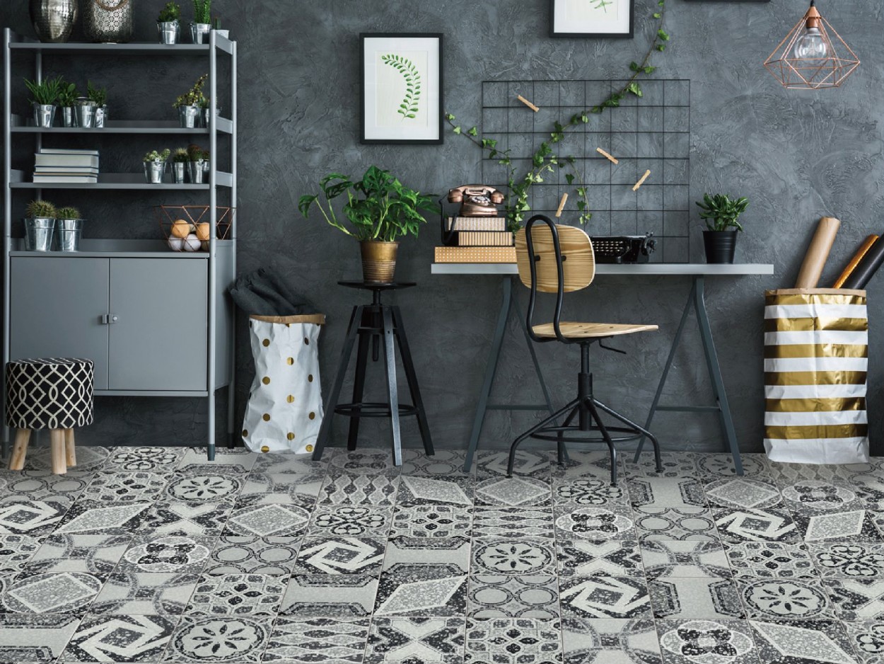 Art Decor DeShun Ceramics