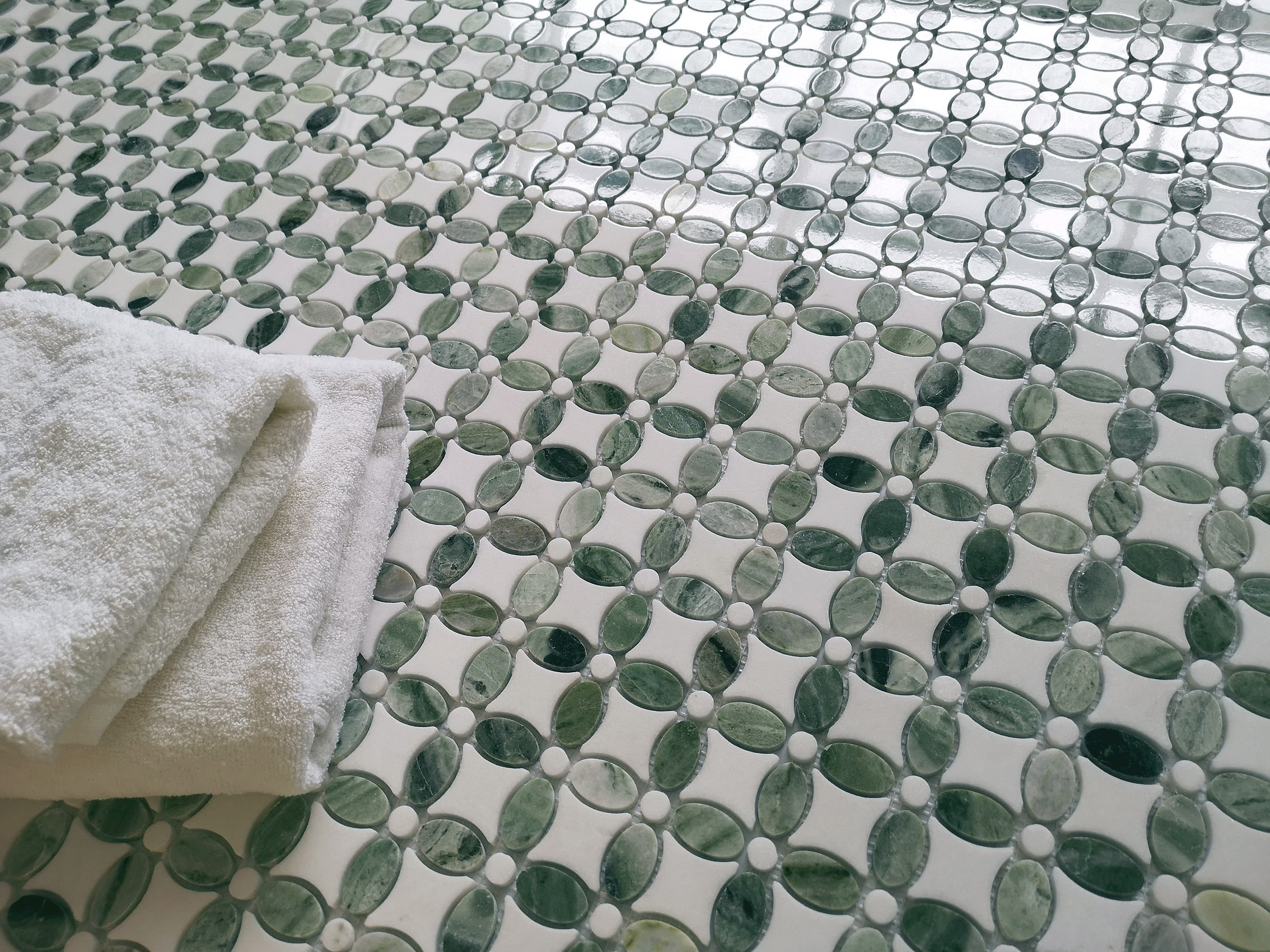 Pietrine Onice Jade Bianco POL 2.3x2.3 29.8x29.8 Caramelle Mosaic фото 3