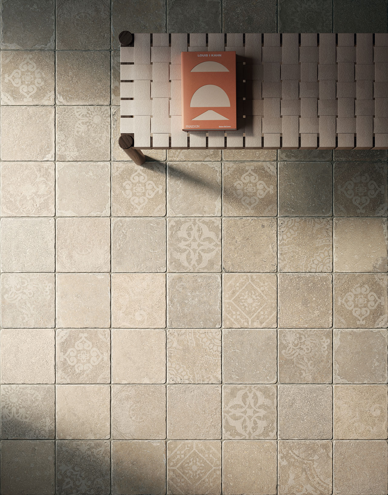 Pomposa Isla Tiles