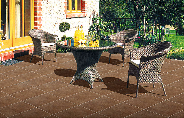 Плинтус ступени 058 Anthrazit правый 31x7.3 Interbau