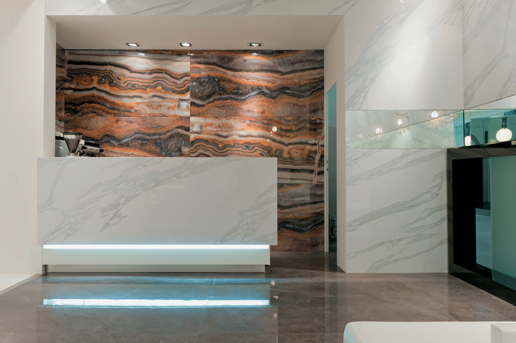 Raymi JW 16 Luc SQ 60x119.7 Mirage