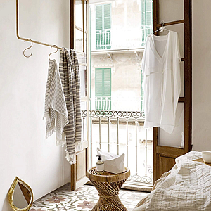 Gabana Nanda Tiles