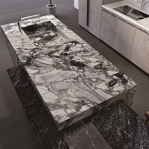 Freezing Moreroom Stone