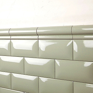 Antique Crackle Amadis Fine Tiles