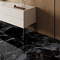 Andora Black Laparet