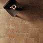 Pomposa Isla Tiles